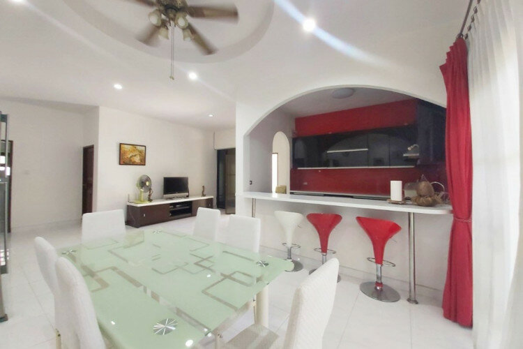 Дом в Банг Ламунге, Таиланд | THE240013