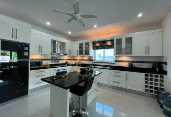 Дом в Саттахипе, Таиланд | THE139605