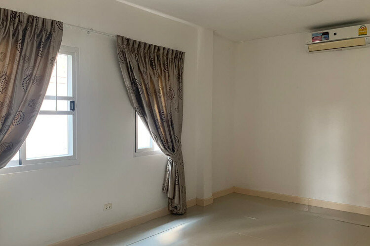 Дом в Саттахипе, Таиланд | THE138551