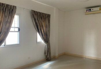 Дом в Саттахипе, Таиланд | THE138551