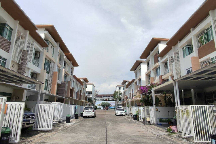 Дом в Банг Ламунге, Таиланд | THE339586