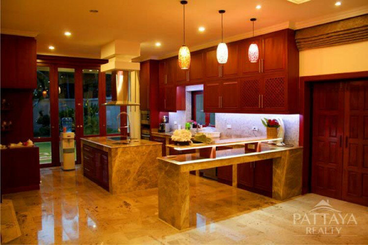 Дом в Паттайе, Таиланд | THE224891