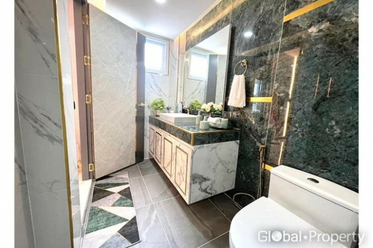 Дом в Паттайе, Таиланд | THE544871