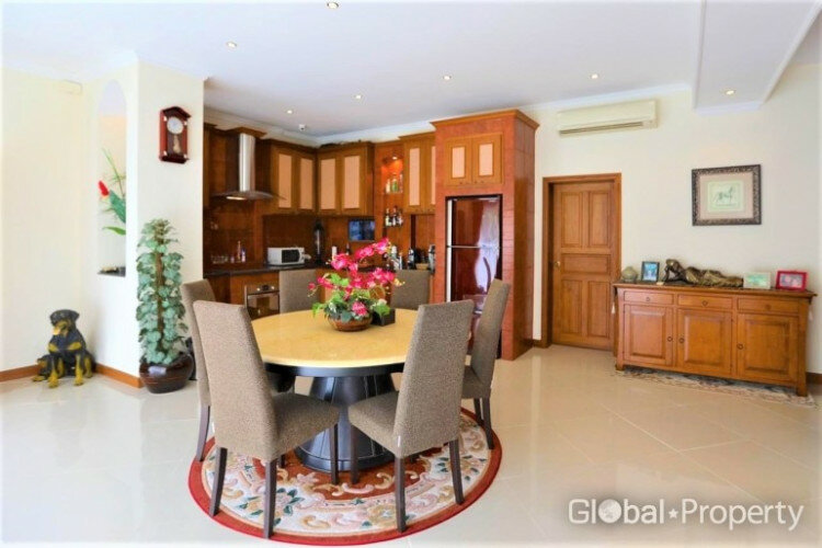 Дом в Паттайе, Таиланд | THE544466