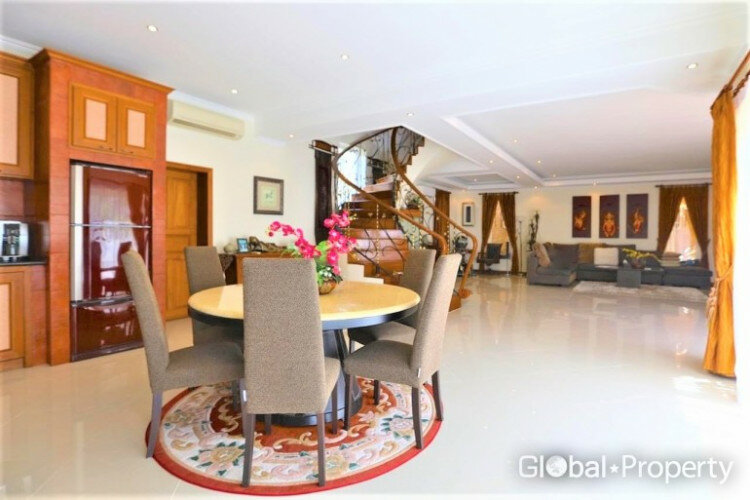 Дом в Паттайе, Таиланд | THE544466