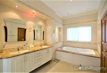 Дом в Паттайе, Таиланд | THE544466