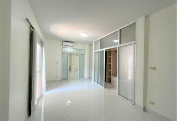 Дом в Банг Ламунге, Таиланд | THE540230