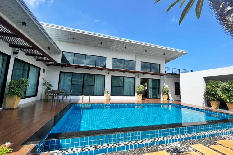 Дом в Банг Ламунге, Таиланд | THE238999