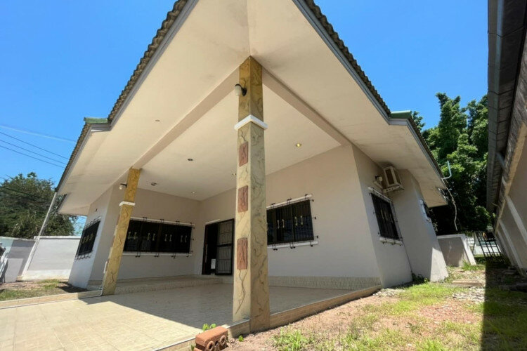 Дом в Банг Ламунге, Таиланд | THE239366