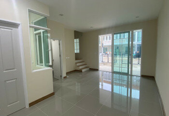 Дом в Банг Ламунге, Таиланд | THE339013