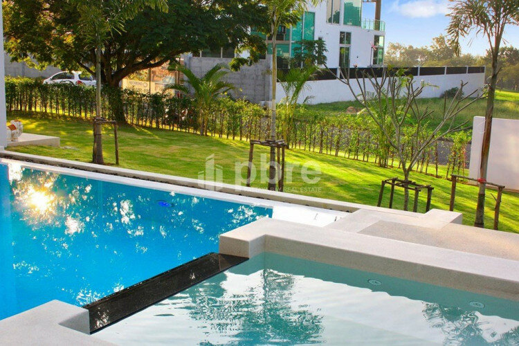 Дом в Банг Ламунге, Таиланд | THE540068