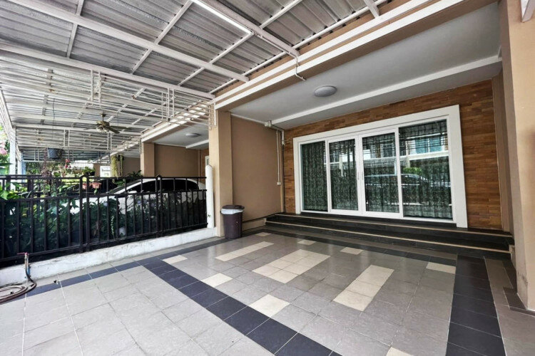 Дом в Банг Ламунге, Таиланд | THE138760