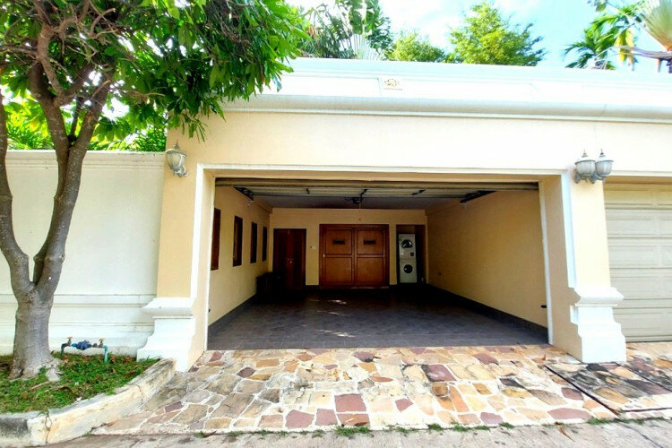 Дом в Банг Ламунге, Таиланд | THE440177