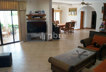 Дом в Банг Ламунге, Таиланд | THE240084