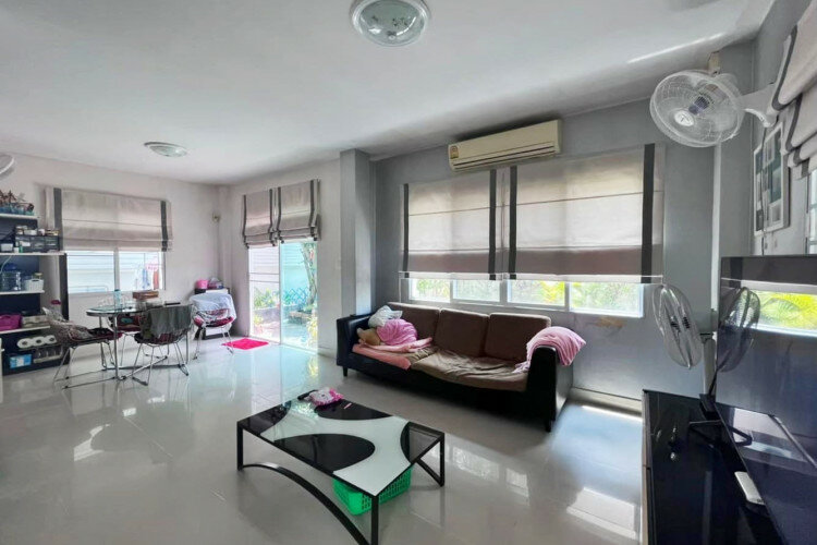 Дом в Банг Ламунге, Таиланд | THE338601