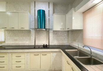 Дом в Банг Ламунге, Таиланд | THE241217