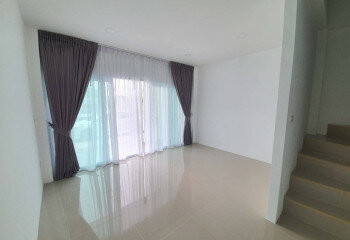 Дом в Саттахипе, Таиланд | THE139244