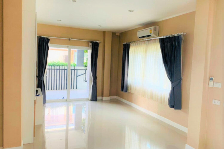 Дом в Банг Ламунге, Таиланд | THE239982