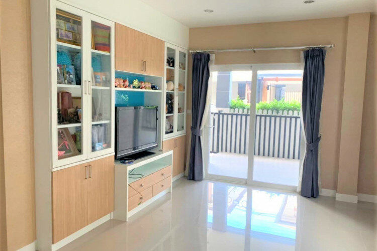 Дом в Банг Ламунге, Таиланд | THE239982