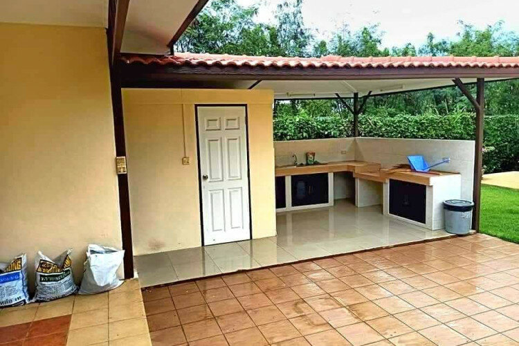 Дом в Саттахипе, Таиланд | THE238630