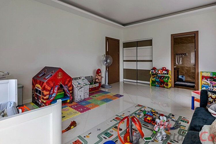 Дом в Паттайе, Таиланд | THE233669