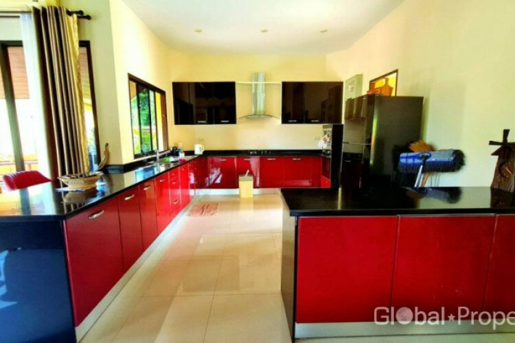 Дом в Паттайе, Таиланд | THE347677