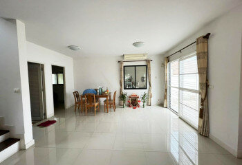 Дом в Банг Ламунге, Таиланд | THE239053