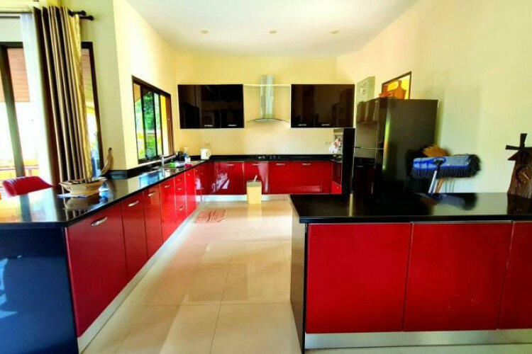 Дом в Саттахипе, Таиланд | THE447345