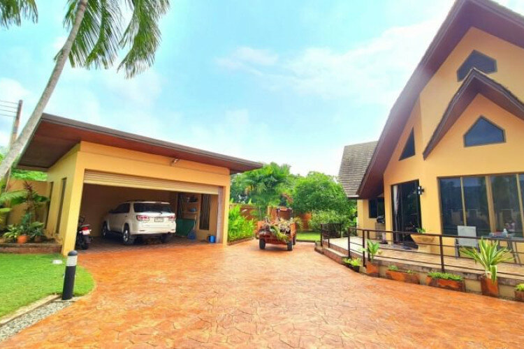 Дом в Саттахипе, Таиланд | THE447345