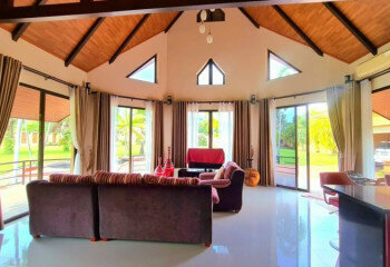 Дом в Саттахипе, Таиланд | THE447345