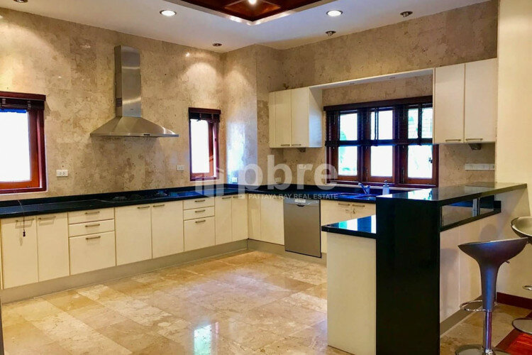 Дом в Банг Ламунге, Таиланд | THE240071