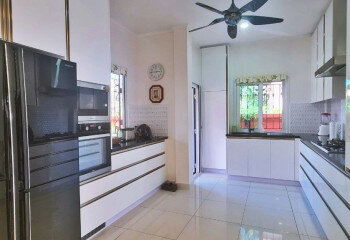 Дом в Банг Ламунге, Таиланд | THE238572