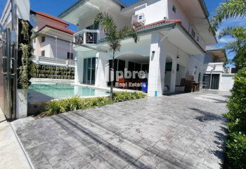 Дом в Банг Ламунге, Таиланд | THE440185