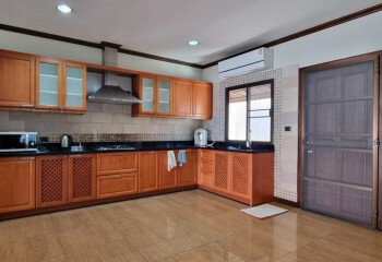 Дом в Саттахипе, Таиланд | THE147437