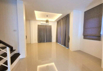 Дом в Банг Ламунге, Таиланд | THE439903