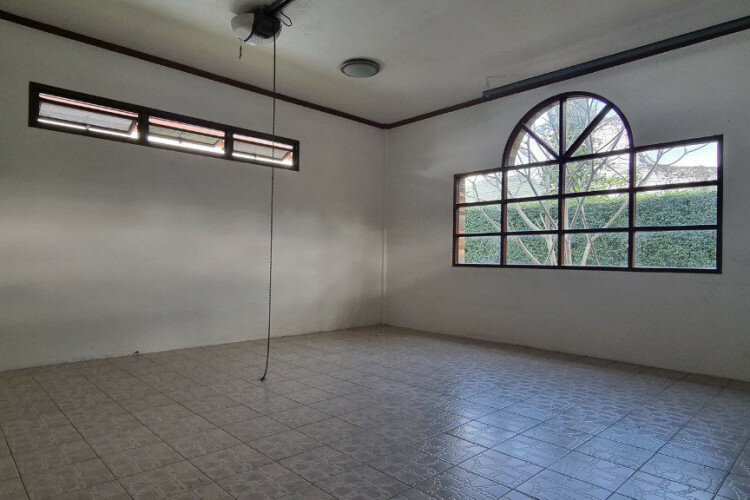 Дом в Банг Ламунге, Таиланд | THE247438