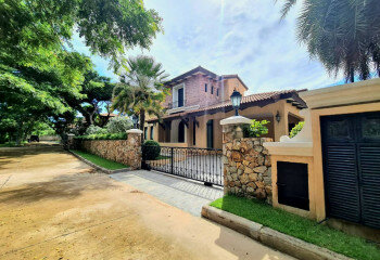 Дом в Банг Ламунге, Таиланд | THE138452