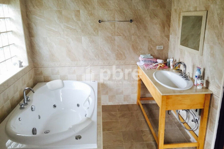 Дом в Банг Ламунге, Таиланд | THE439809