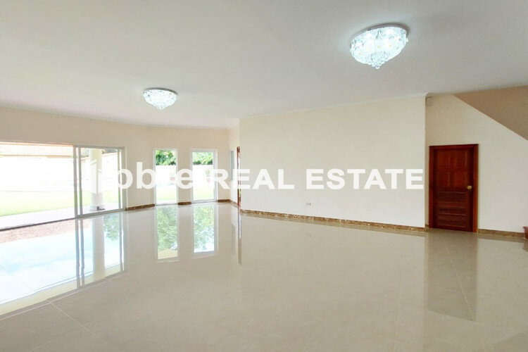 Дом в Банг Ламунге, Таиланд | THE540032