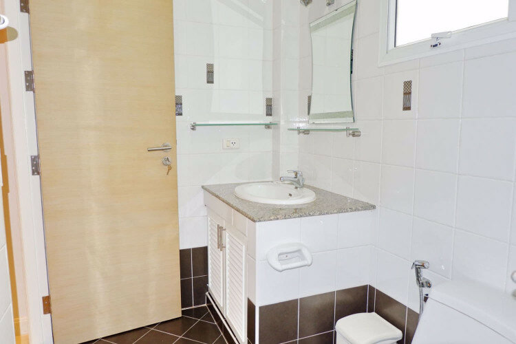 Дом в Банг Ламунге, Таиланд | THE227673