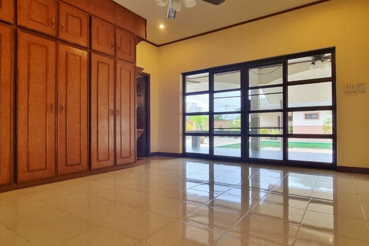 Дом в Банг Ламунге, Таиланд | THE138476