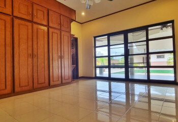 Дом в Банг Ламунге, Таиланд | THE138476