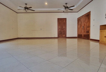 Дом в Банг Ламунге, Таиланд | THE138476