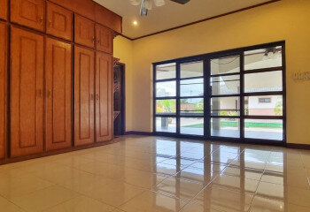 Дом в Банг Ламунге, Таиланд | THE138476