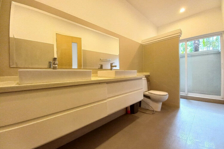 Дом в Банг Ламунге, Таиланд | THE239716