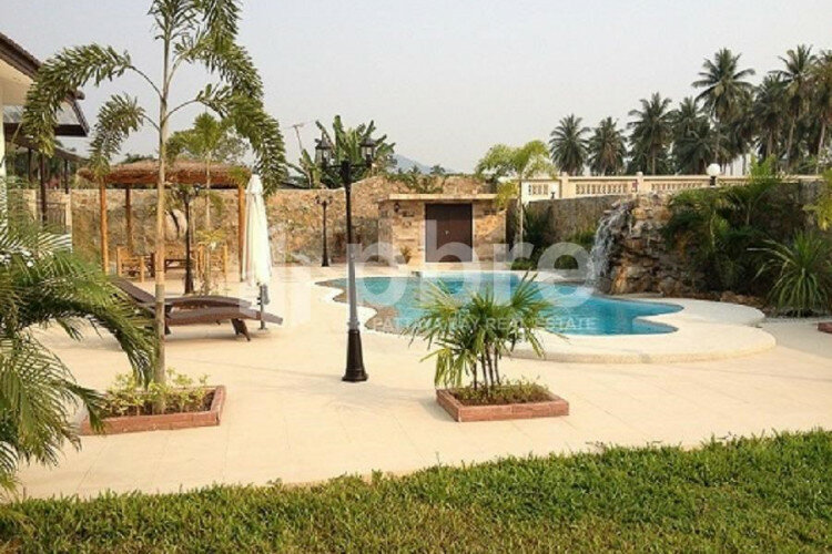 Дом в Банг Ламунге, Таиланд | THE439813