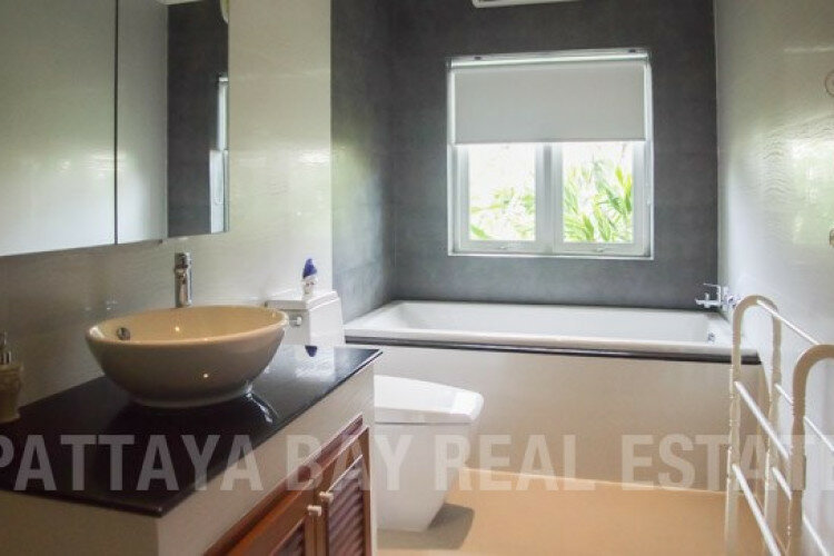 Дом в Банг Ламунге, Таиланд | THE139839