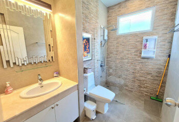 Дом в Саттахипе, Таиланд | THE238447