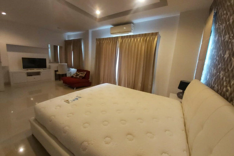 Дом в Банг Ламунге, Таиланд | THE439713