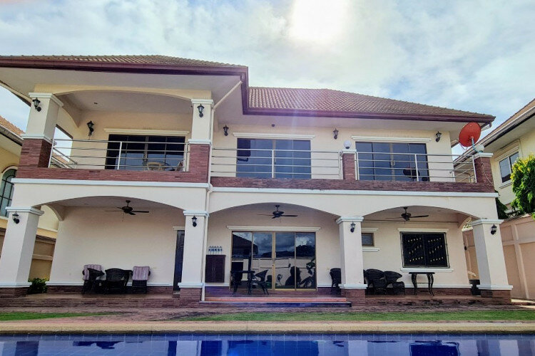 Дом в Банг Ламунге, Таиланд | THE139913